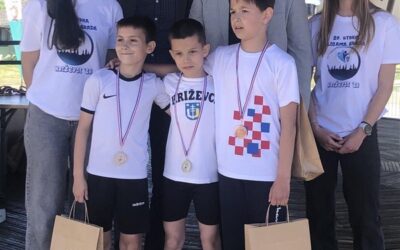 Učenici OŠ Kalnik sudjelovali na Utrci grada Križevaca